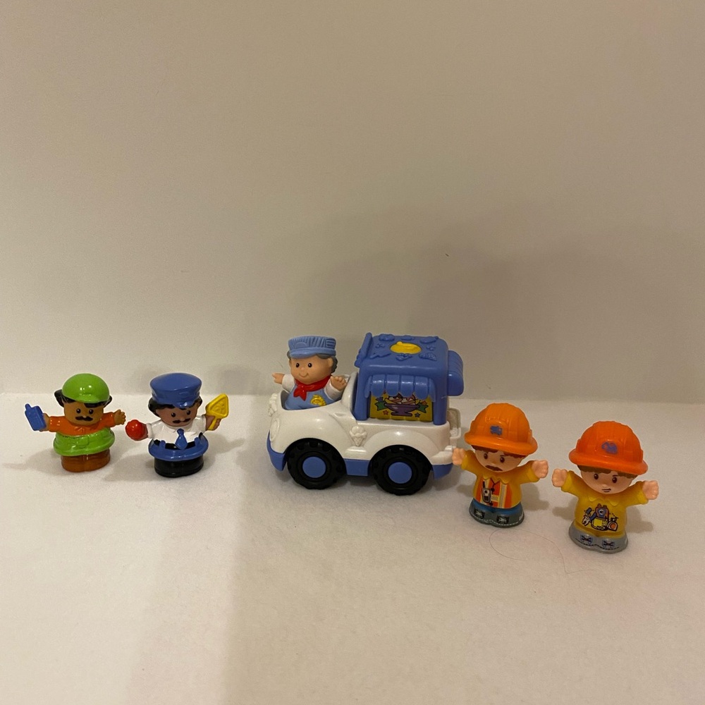 Fisher-Price Ice Cream Truck/ 5 Little People